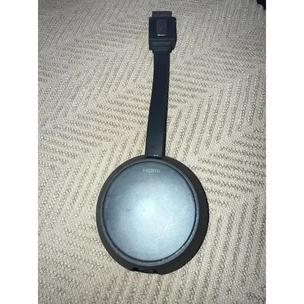 Google Chromecast NC2-6A5 (2nd Generation) HD Media Streamer w/ charger
